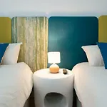 Centrico apartamento 2 dorm